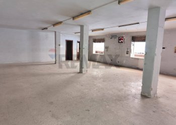 Parcheggio - Stable - Palace Napoli - photo 3