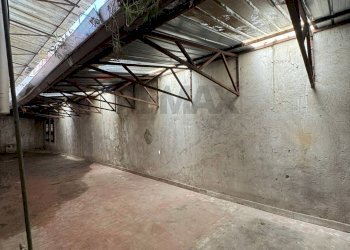 Parcheggio - Stable - Palace Napoli - photo 11