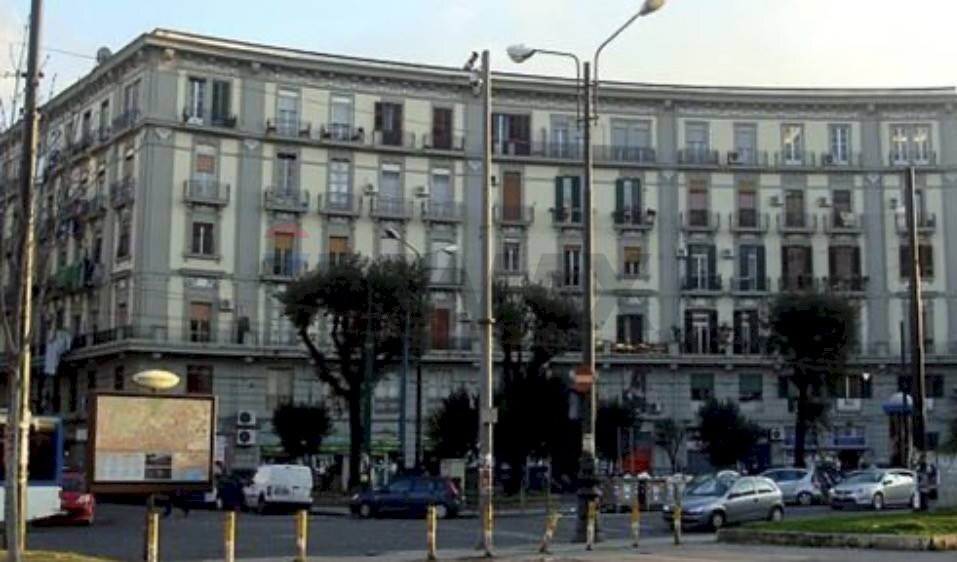 Edificio all\'aperto - Appartamento Napoli - foto 2