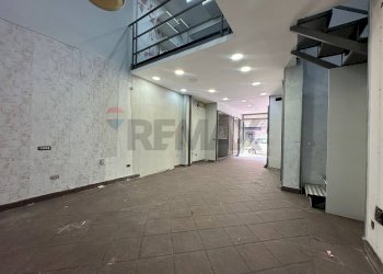 Stanza vuota - Locale Commerciale VIA NICOLARDI
 
51, Napoli - foto 14