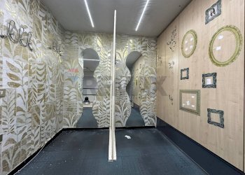 Stanza vuota - Locale Commerciale VIA NICOLARDI
 
51, Napoli - foto 22