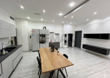 Cucina - Four-room apartment Piazza D'annunzio
 
16, Napoli - photo 3