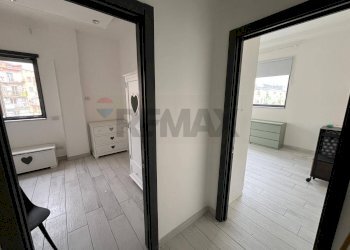 Hall / corridoio - Four-room apartment Piazza D'annunzio
 
16, Napoli - photo 6