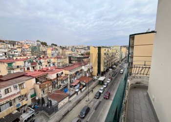 Balcone - Four-room apartment Piazza D'annunzio
 
16, Napoli - photo 14