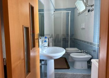 Bagno - Three-room apartment Via Cassano
 
122, Napoli - photo 11