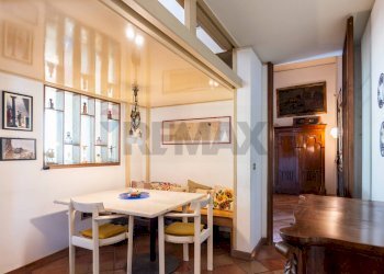 Sala da pranzo - Appartamento Via Francesco Caracciolo
 
13, Napoli - foto 26