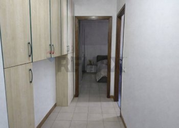 Hall / corridoio - Quadrilocale Napoli - foto 9