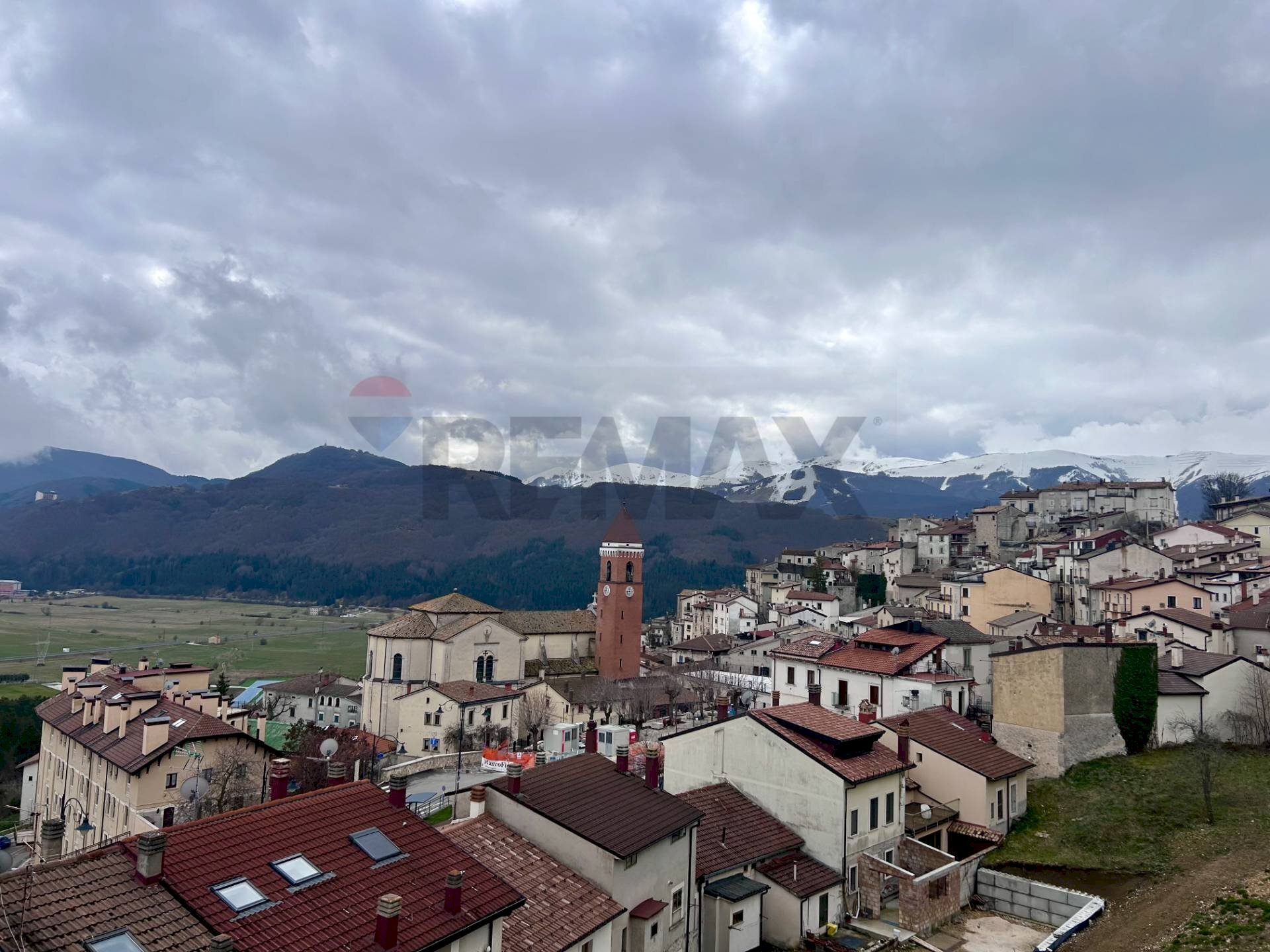 Edificio all\'aperto - Trilocale Viale Regina Elena
 
95, Rivisondoli - foto 1