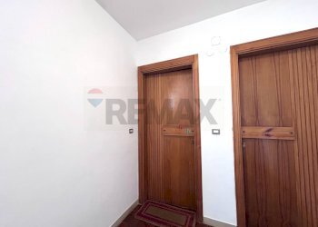 Hall / corridoio - Trilocale Viale Regina Elena
 
95, Rivisondoli - foto 6