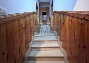 Scale - Trilocale Viale Regina Elena
 
95, Rivisondoli - foto 23