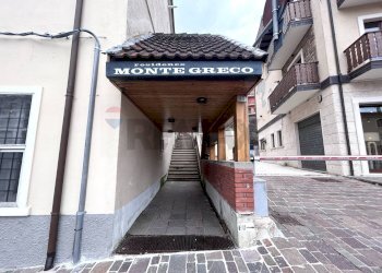 Edificio all\'aperto - Trilocale Viale Regina Elena
 
95, Rivisondoli - foto 37