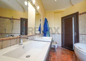 Bagno - Four-room apartment Dalmine - photo 15