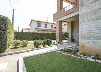 Giardino - Four-room apartment Dalmine - photo 18