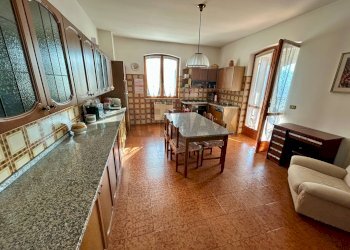 Sala da pranzo - Independent house Sovere - photo 10