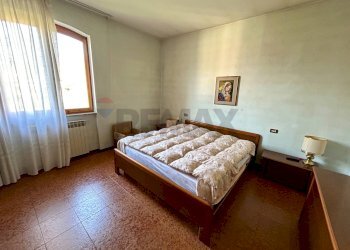 Camera / camera da letto - Independent house Sovere - photo 31