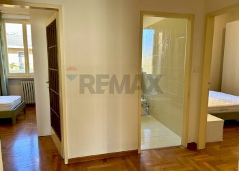 Hall / corridoio - Trilocale Costa Volpino - foto 12