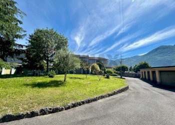 Vista delle montagne - Trilocale Costa Volpino - foto 17