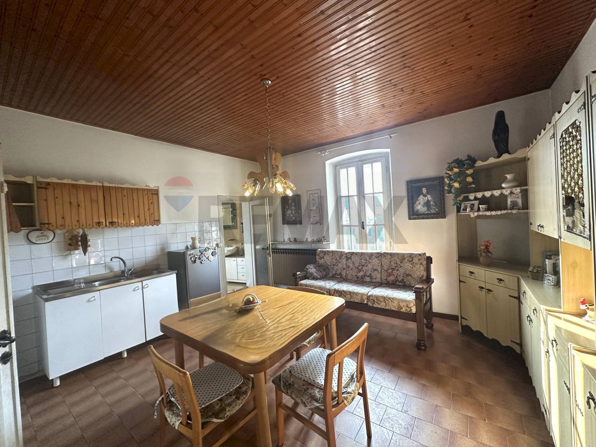 Sala da pranzo - Three-room apartment via Battisti
 
11, Osio Sopra - photo 2