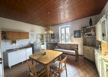 Sala da pranzo - Three-room apartment via Battisti
 
11, Osio Sopra - photo 2