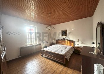 Camera / camera da letto - Three-room apartment via Battisti
 
11, Osio Sopra - photo 10