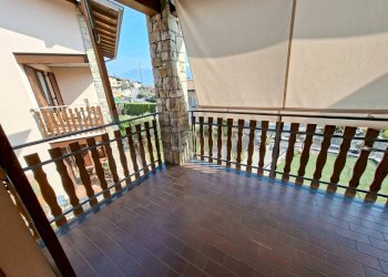 Balcone - Casa semi indipendente Costa Volpino - foto 35