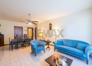 Sala da pranzo - Trilocale VIA STEZZANO
 
7A, Azzano San Paolo - foto 9