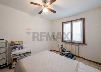 Camera / camera da letto - Trilocale VIA STEZZANO
 
7A, Azzano San Paolo - foto 18