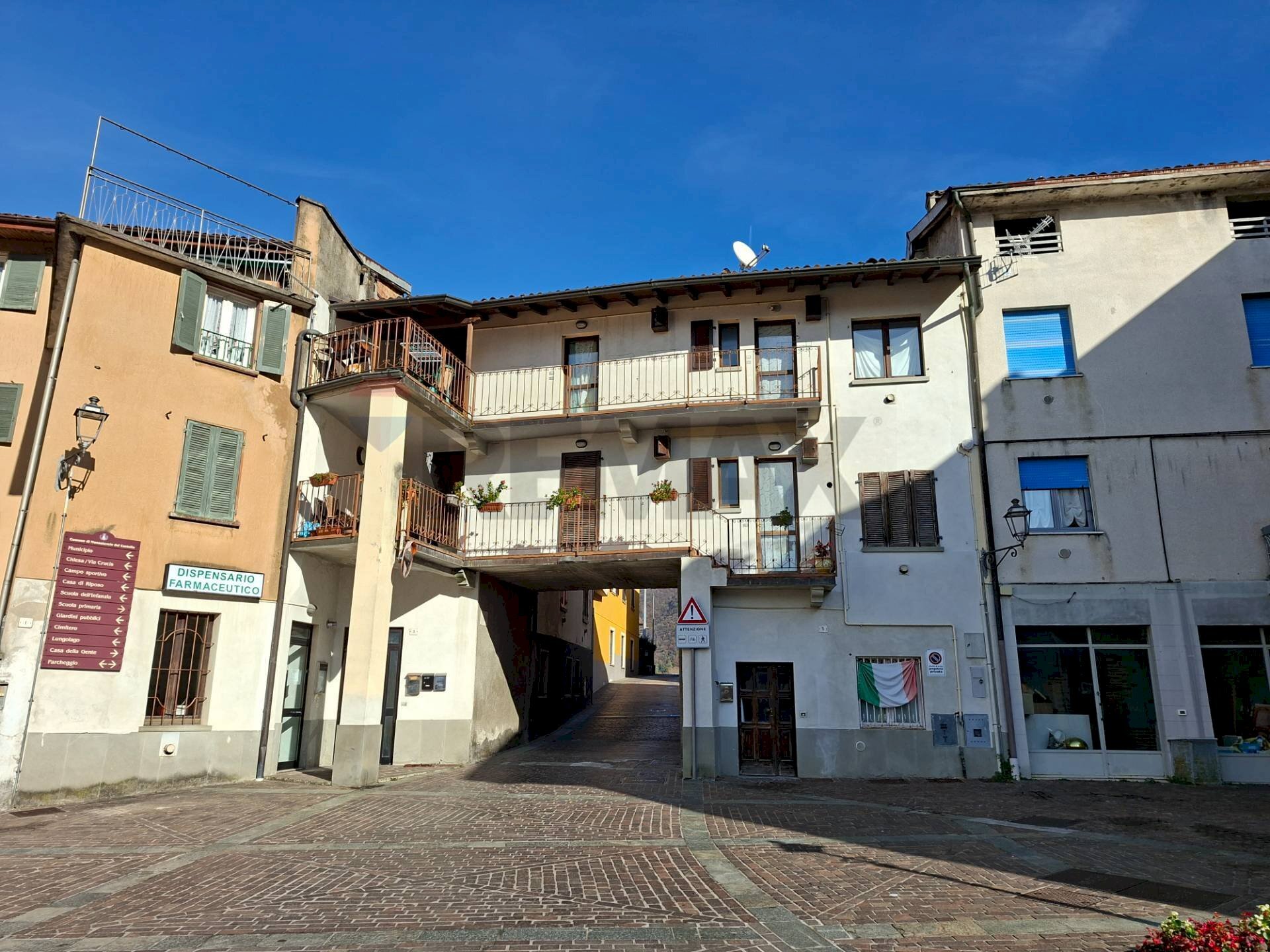 Edificio all\'aperto - Casa indipendente Monasterolo del Castello - foto 1