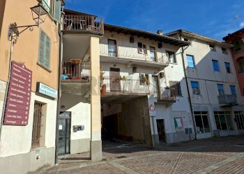 Edificio all\'aperto - Casa indipendente Monasterolo del Castello - foto 3