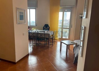 Sala da pranzo - Bilocale Viale Roma
 
25, Alzano Lombardo - foto 4