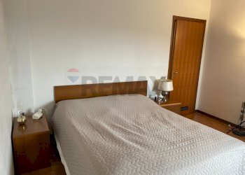 Camera / camera da letto - Bilocale Viale Roma
 
25, Alzano Lombardo - foto 10