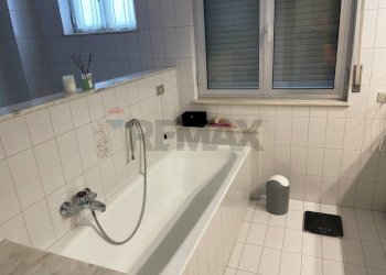 Bagno - Bilocale Viale Roma
 
25, Alzano Lombardo - foto 12