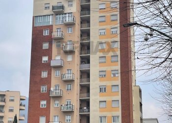 Edificio all\'aperto - Bilocale Viale Roma
 
25, Alzano Lombardo - foto 15