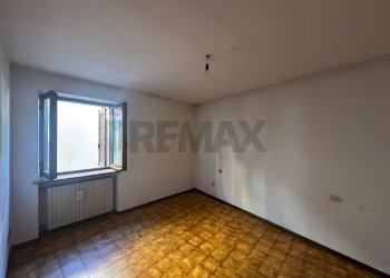 Stanza vuota - Trilocale Piazza Monte Grappa
 
45, Villa d'Ogna - foto 5