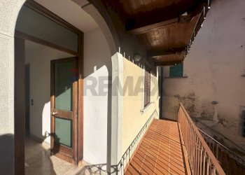 Balcone - Trilocale Piazza Monte Grappa
 
45, Villa d'Ogna - foto 6