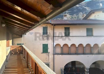Balcone - Trilocale Piazza Monte Grappa
 
45, Villa d'Ogna - foto 7