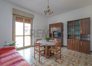 Soggiorno - Three-room apartment Via Dante Alighieri
 
2, Gorle - photo 7