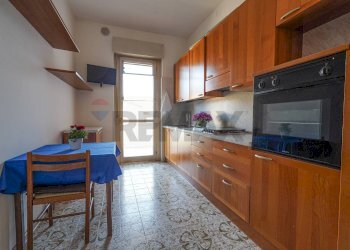 Cucina - Three-room apartment Via Dante Alighieri
 
2, Gorle - photo 18