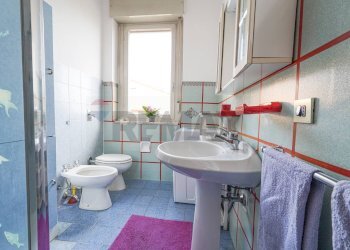 Bagno - Three-room apartment Via Dante Alighieri
 
2, Gorle - photo 25