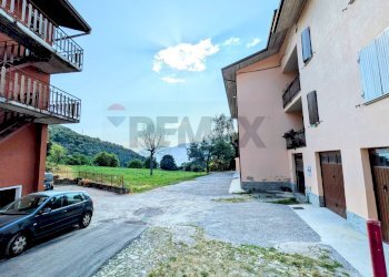 Edificio all\'aperto - Semi-detached house Pian Camuno - photo 1