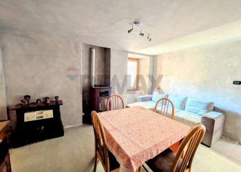 Sala da pranzo - Semi-detached house Pian Camuno - photo 4