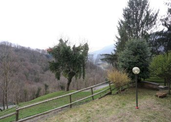 Giardino - Bilocale via Pendezzo
 
29, Rota d'Imagna - foto 5