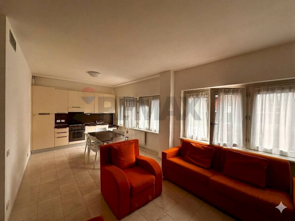 Sala da pranzo - Bilocale Via Madonna Della Neve
 
37, Bergamo - foto 1