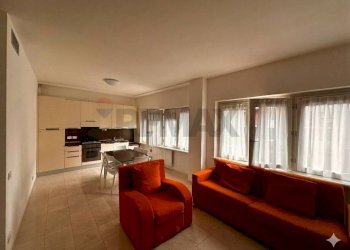 Sala da pranzo - Bilocale Via Madonna Della Neve
 
37, Bergamo - foto 1