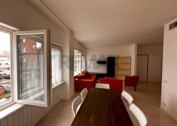 Sala da pranzo - Bilocale Via Madonna Della Neve
 
37, Bergamo - foto 10