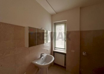 Bagno - Bilocale Via Madonna Della Neve
 
37, Bergamo - foto 16