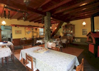 Sala da pranzo - Casa indipendente borgata serremarchetto
 
1, Pinasca - foto 4