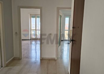 Hall / corridoio - Trilocale Via Torino
 
56, Beinasco - foto 5