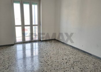 Stanza vuota - Trilocale Via Torino
 
56, Beinasco - foto 16