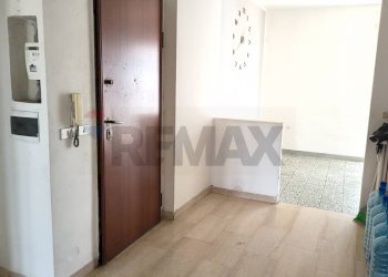 Hall / corridoio - Trilocale Via Torino
 
56, Beinasco - foto 22